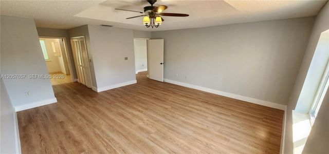 14249 SW 90th Ter, Miami, FL 33186