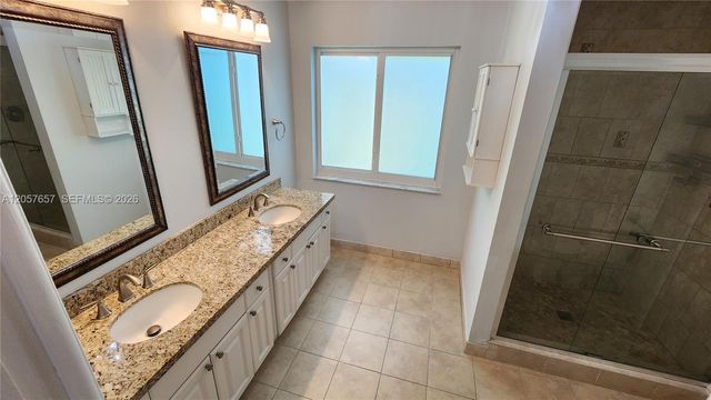 14249 SW 90th Ter, Miami, FL 33186
