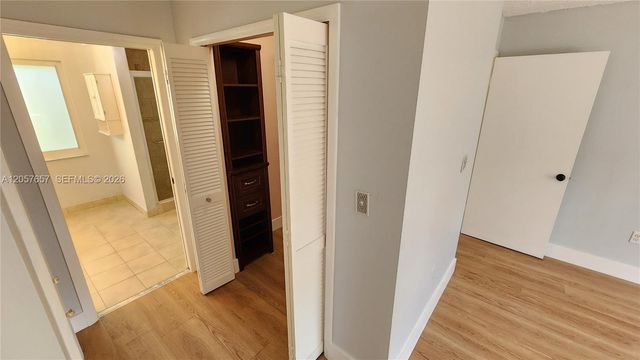 14249 SW 90th Ter, Miami, FL 33186