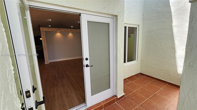 14249 SW 90th Ter, Miami, FL 33186