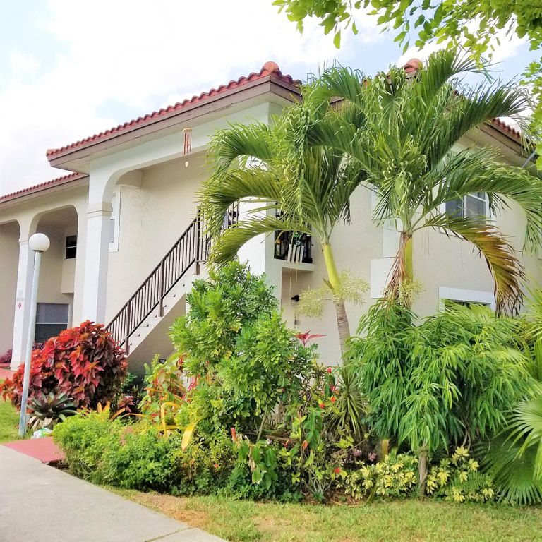 11403 NW 35th Street, Coral Springs, FL 33065