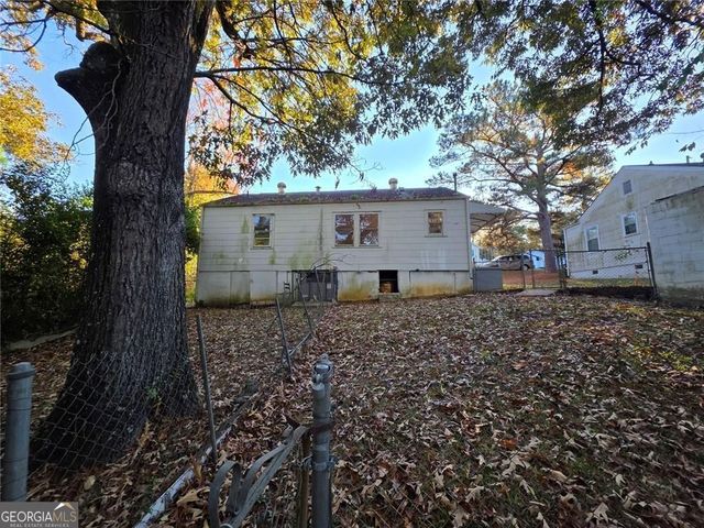 982 S Ponce De Leon Circle, Macon, GA 31206