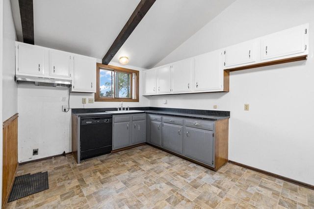 W240S4901 Highway 164, Waukesha, WI 53189