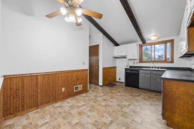 W240S4901 Highway 164, Waukesha, WI 53189