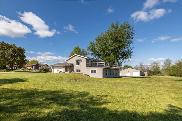 W240S4901 Highway 164, Waukesha, WI 53189