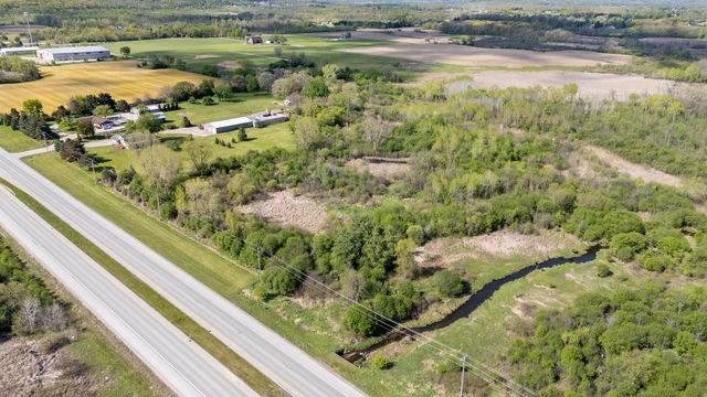 W240S4901 Highway 164, Waukesha, WI 53189
