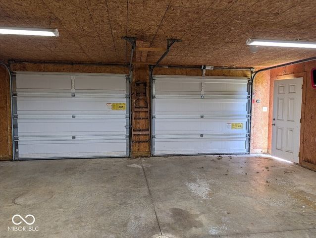 8091 S 100 E, Pendleton, IN 46064