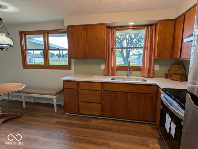 8091 S 100 E, Pendleton, IN 46064