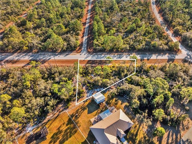 1234 Wildflower ST, Lake Placid, FL 33852