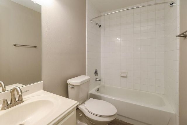 12080 La Salle River Road, Conroe, TX 77304
