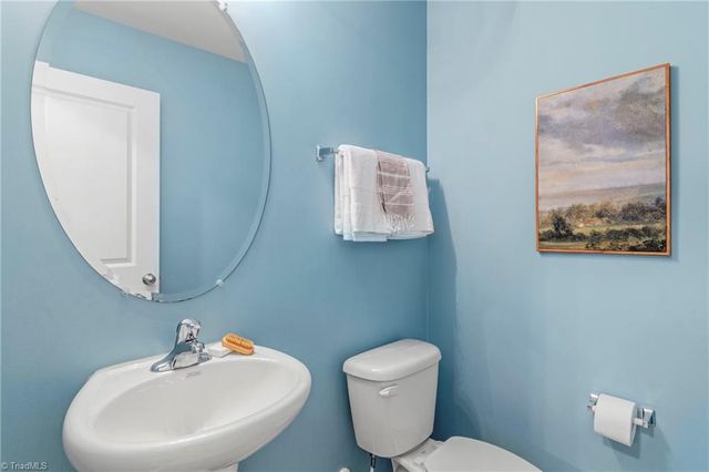 104 Tanner Grove Court, Kernersville, NC 27284