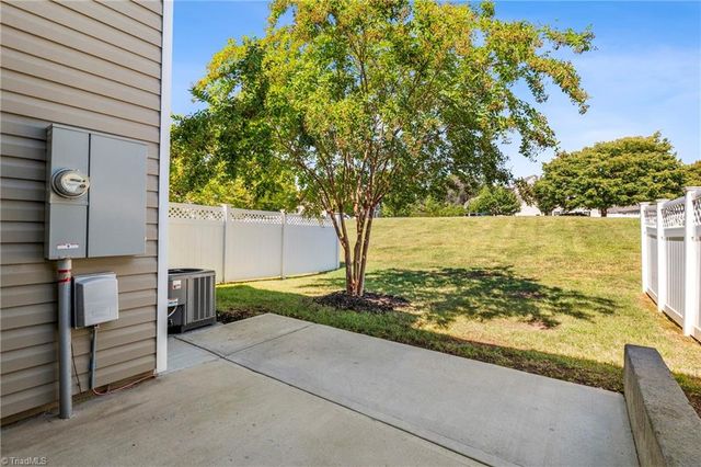 104 Tanner Grove Court, Kernersville, NC 27284