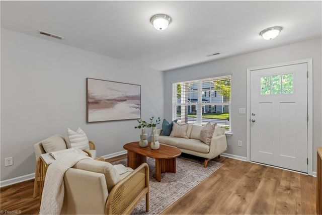 104 Tanner Grove Court, Kernersville, NC 27284