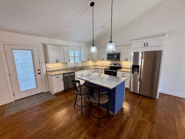 204 Winners Circle, Nicholasville, KY 40356