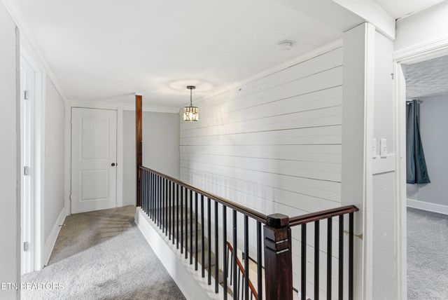 4143 Walker Blvd, Knoxville, TN 37917