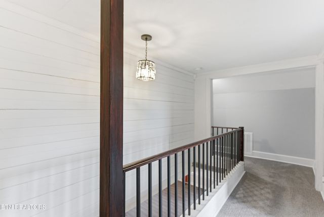 4143 Walker Blvd, Knoxville, TN 37917