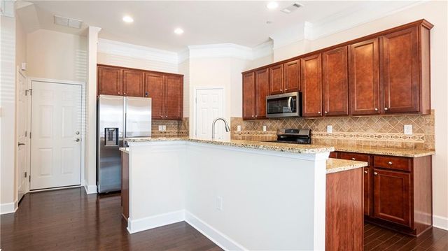 101 Newcomb Court, Atlanta, GA 30328