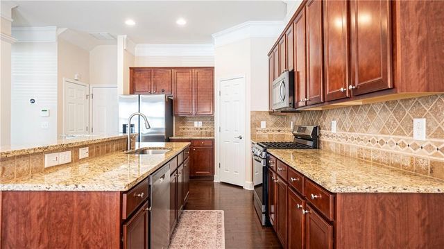 101 Newcomb Court, Atlanta, GA 30328