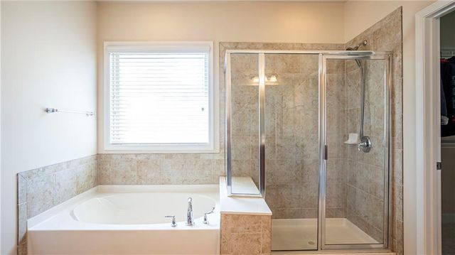 101 Newcomb Court, Atlanta, GA 30328