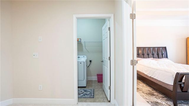 101 Newcomb Court, Atlanta, GA 30328