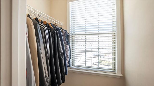 101 Newcomb Court, Atlanta, GA 30328