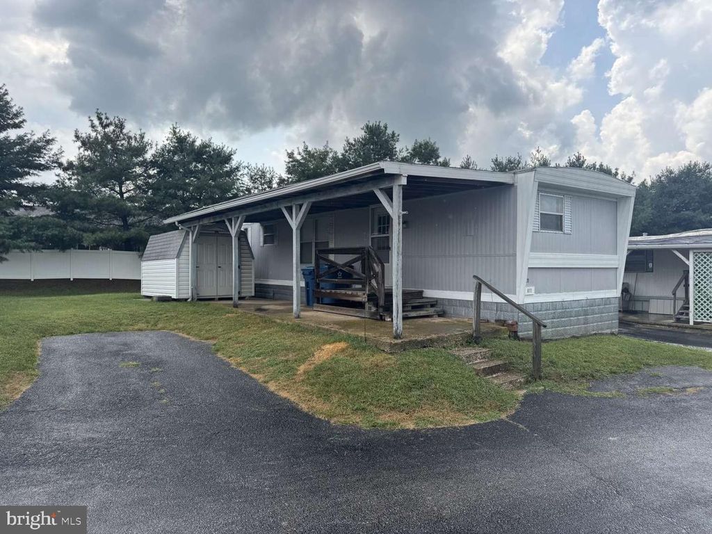 3720 DAVIDSBURG RD #A-11, Dover, PA 17315