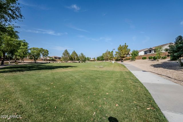 6922 S BLACK HILLS Way, Chandler, AZ 85249