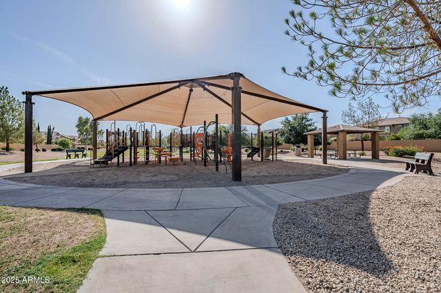 6922 S BLACK HILLS Way, Chandler, AZ 85249