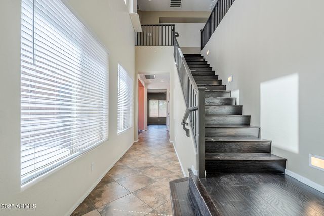 6922 S BLACK HILLS Way, Chandler, AZ 85249