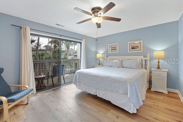 100 Shipyard Dr Apt 703, Hilton Head Island, SC 29928