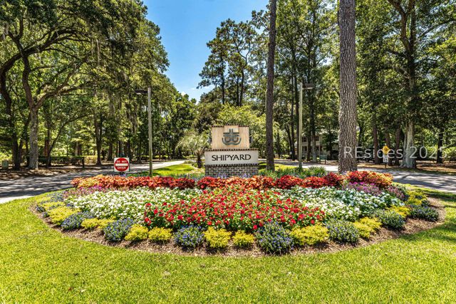 100 Shipyard Dr Apt 703, Hilton Head Island, SC 29928