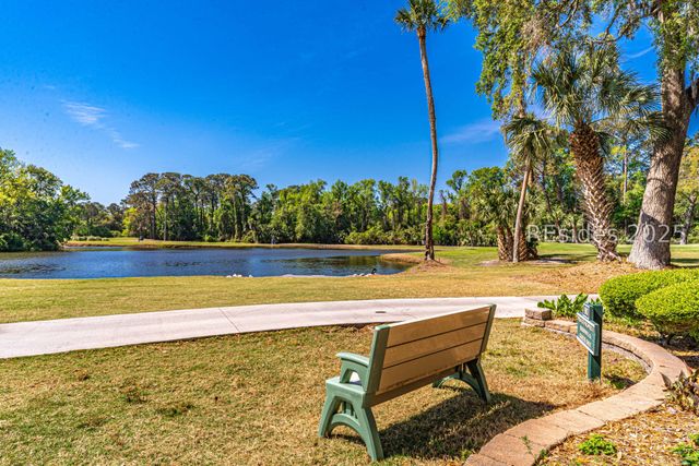 100 Shipyard Dr Apt 703, Hilton Head Island, SC 29928