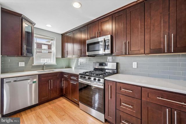 1338 KIMBERLY DR, Philadelphia, PA 19151