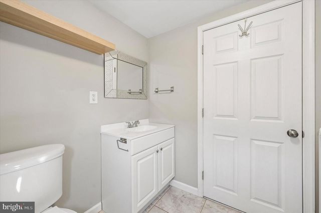 1338 KIMBERLY DR, Philadelphia, PA 19151