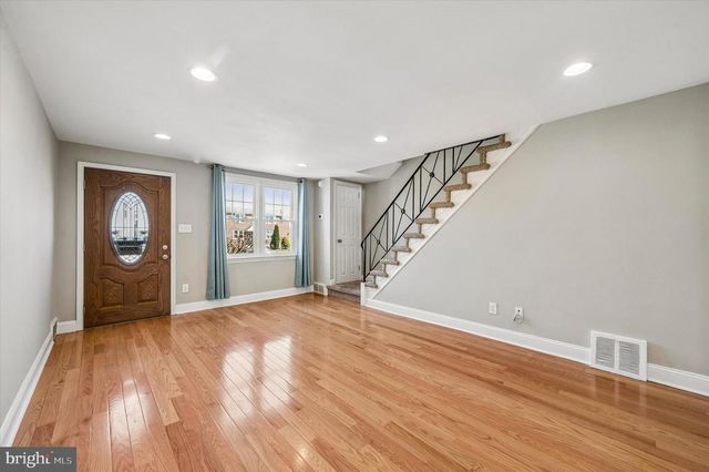 1338 KIMBERLY DR, Philadelphia, PA 19151