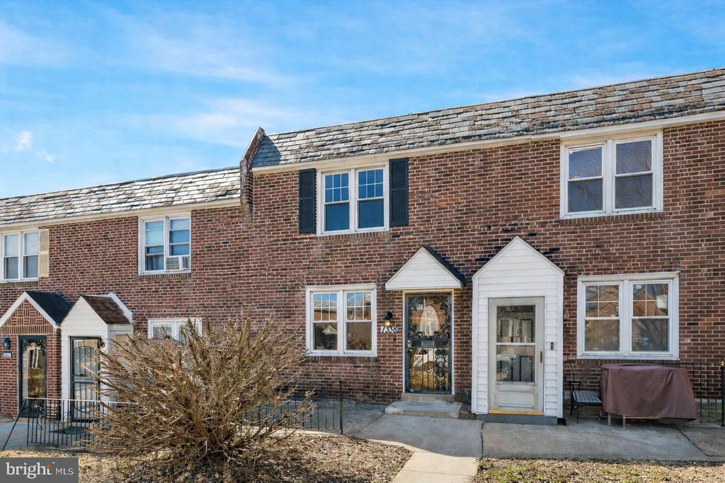 1338 KIMBERLY DR, Philadelphia, PA 19151