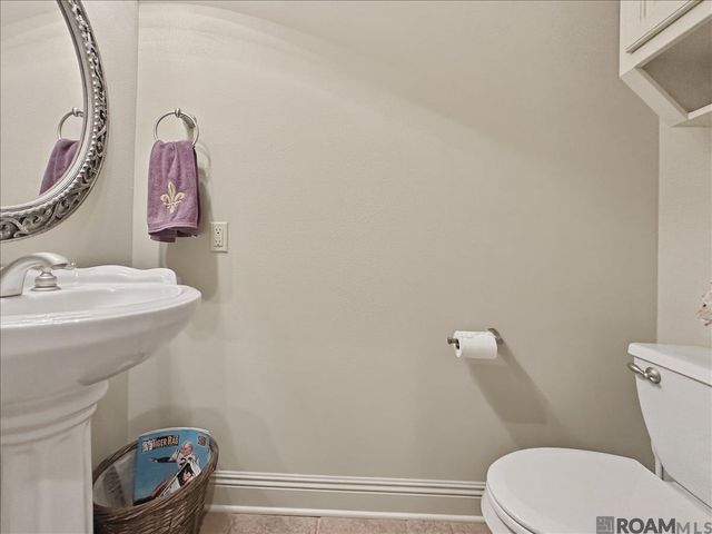 18671 Old Cypress Cir, Prairieville, LA 70769