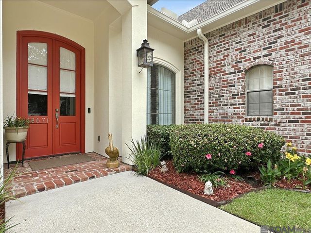 18671 Old Cypress Cir, Prairieville, LA 70769