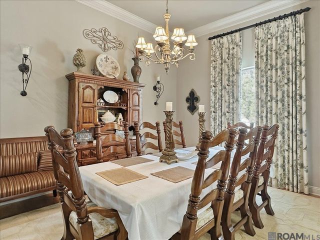 18671 Old Cypress Cir, Prairieville, LA 70769