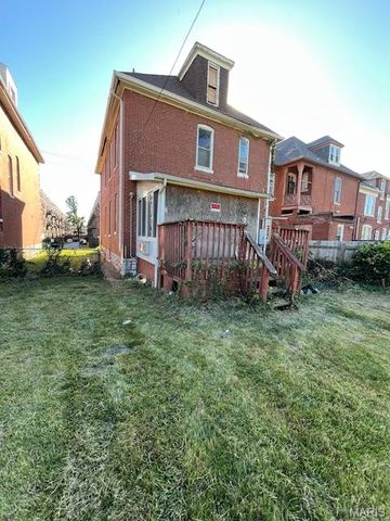 5461 Enright Avenue, St Louis, MO 63112