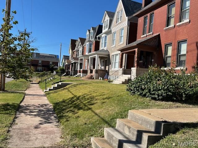 5461 Enright Avenue, St Louis, MO 63112
