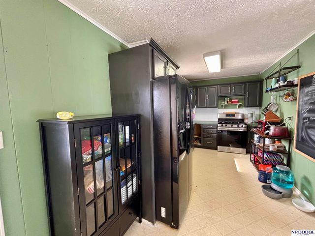 7707 Lafayette Avenue, Omaha, NE 68114