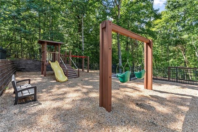 184 Scarlet Oak Lane, Dawsonville, GA 30534