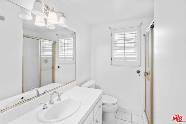 19429 Broadacres Avenue, Carson, CA 90746