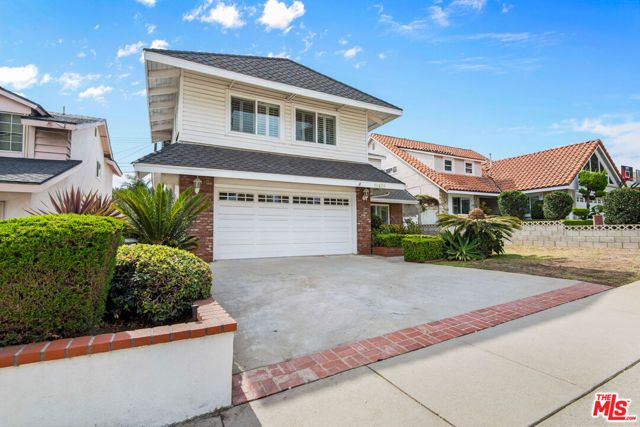 19429 Broadacres Avenue, Carson, CA 90746