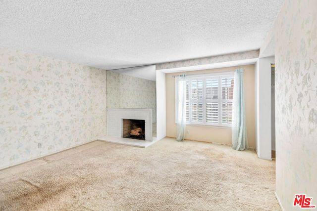 19429 Broadacres Avenue, Carson, CA 90746