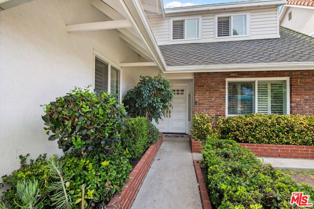 19429 Broadacres Avenue, Carson, CA 90746