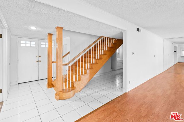 19429 Broadacres Avenue, Carson, CA 90746