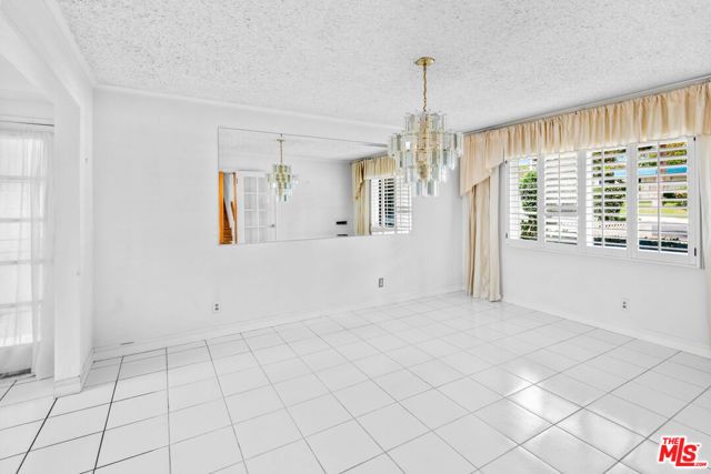 19429 Broadacres Avenue, Carson, CA 90746