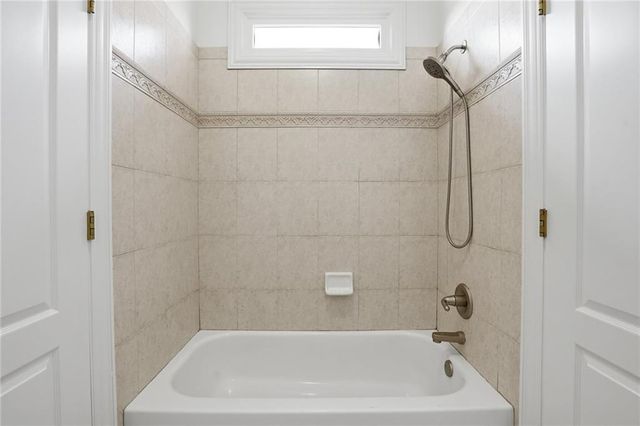 4875 Prestbury Drive, Suwanee, GA 30024